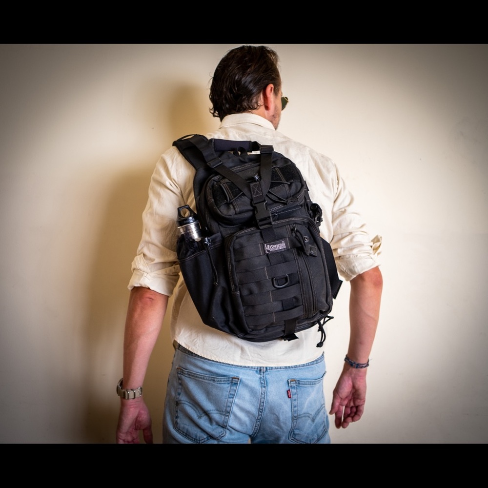Maxpedition Sitka Gearslinger rugged cross-body